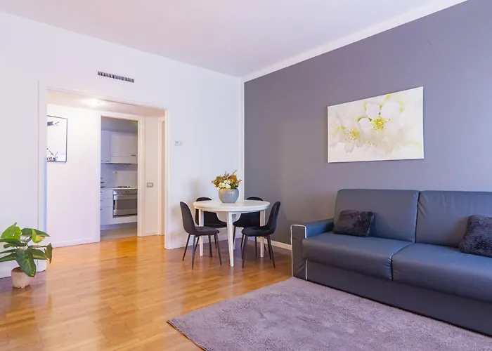 Royal Suites - Centro Cadorna